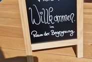 kleiner Aufsteller - Raum der Begegnung