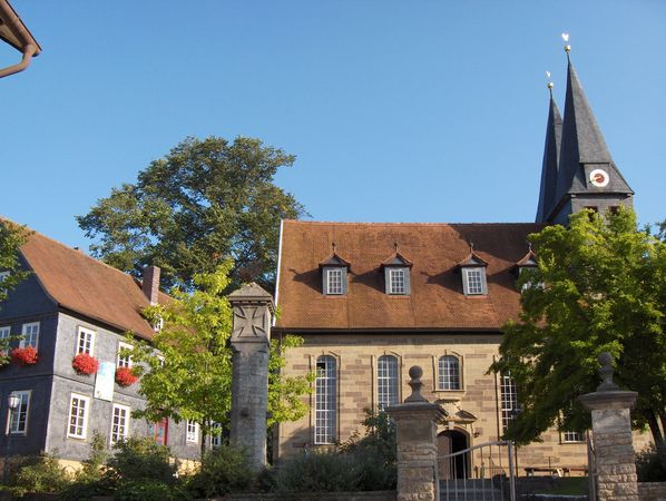 Kirchgemeinde St. Laurentius St. Laurentius Kirche Meeder