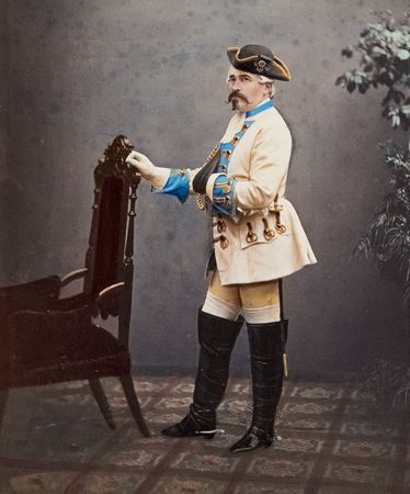 Herzog Ernst II. als Schauspieler in der Rolle des Tellheim in "Minna von Barnhelm oder das Soldatenglück" in einer "Theatralischen Aufführung im Herzoglichen Residenzschloss“ am 19. März 1869 in Gotha