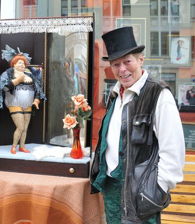 Hildegard Wegner "Typen und Karikaturen"